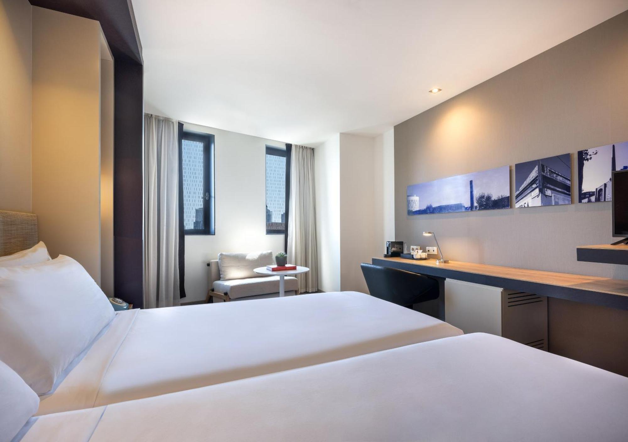 Hotel Barcelona Condal Mar Affiliated By Melia Екстериор снимка