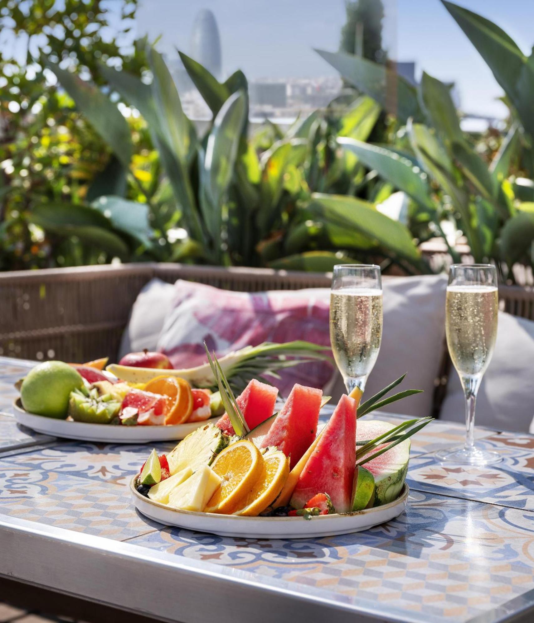 Hotel Barcelona Condal Mar Affiliated By Melia Екстериор снимка